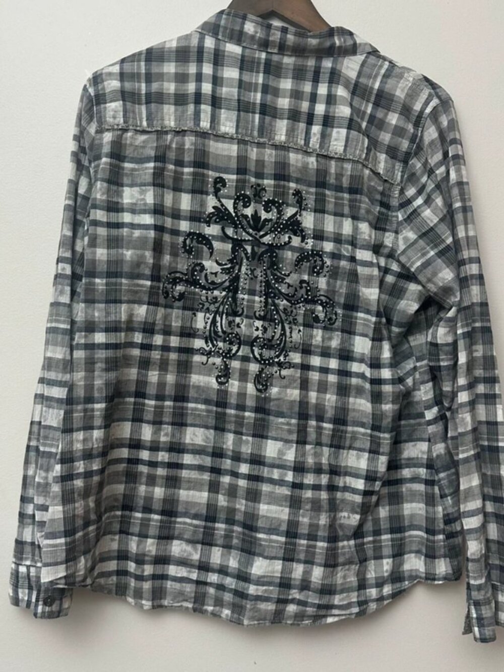 Maurice's Premium Grey/White Plaid Button Down Size XXL